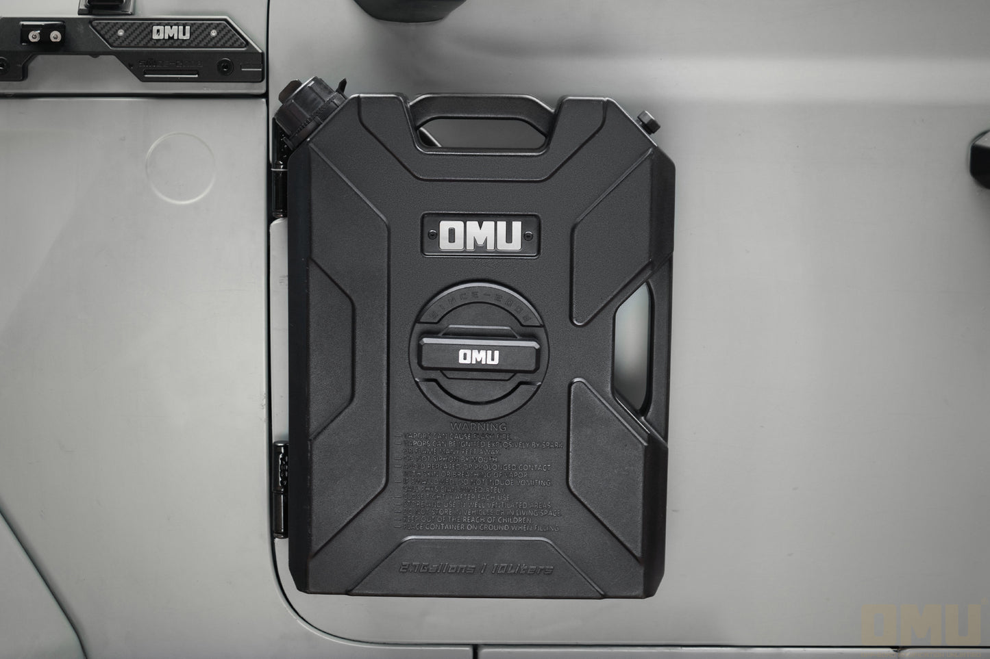OMU Genesis Series 10L Door Hinge Gas/Water Storage Can Kit for Jeep Wrangler JK JL JT