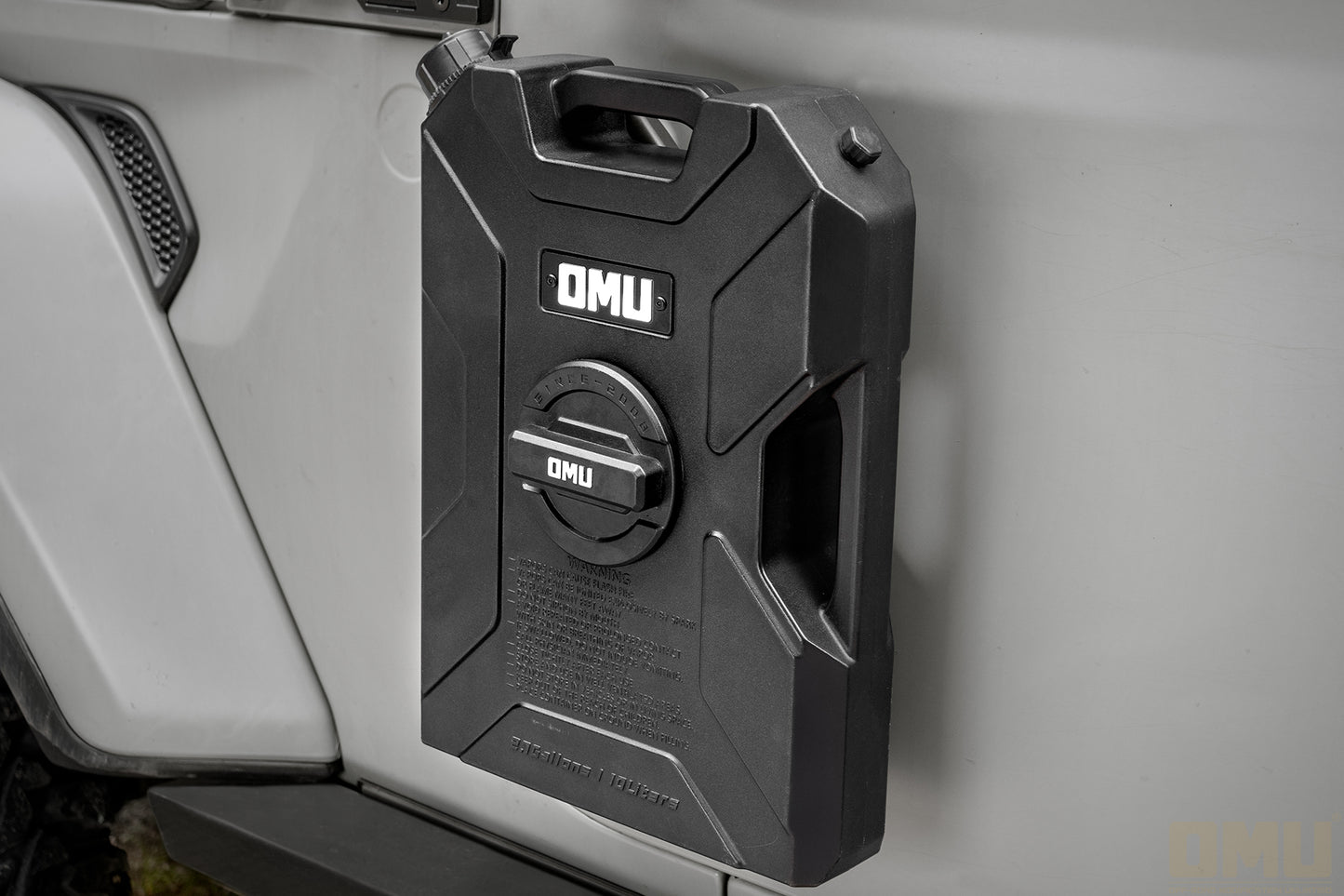 OMU Genesis Series 10L Door Hinge Gas/Water Storage Can Kit for Jeep Wrangler JK JL JT