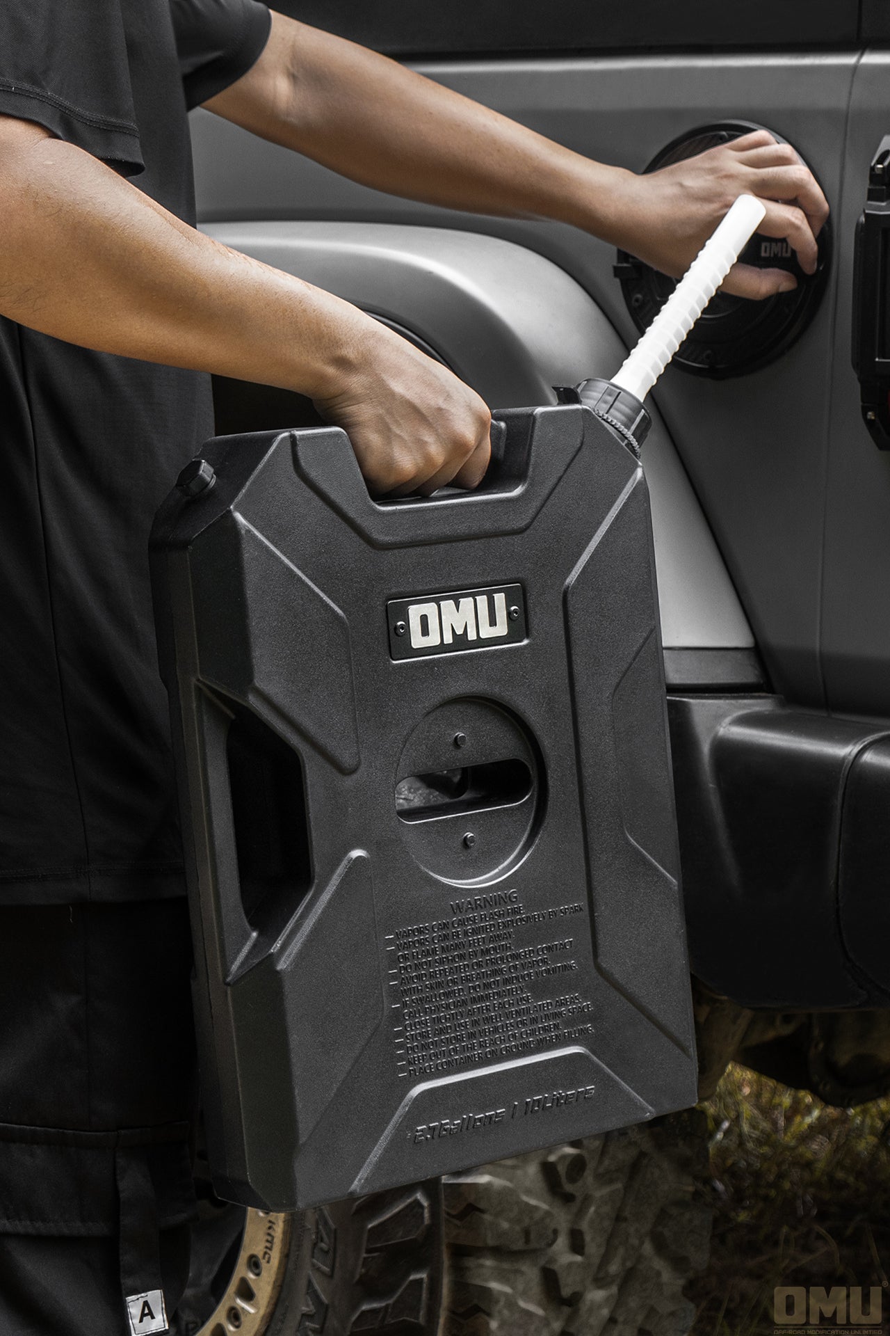 OMU Genesis Series 10L Door Hinge Gas/Water Storage Can Kit for Jeep Wrangler JK JL JT