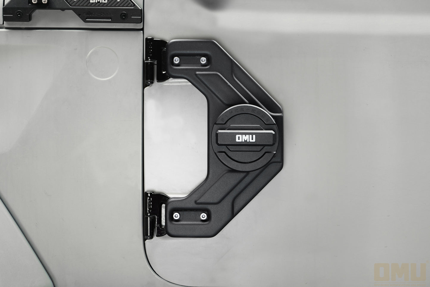 OMU Genesis Series 10L Door Hinge Gas/Water Storage Can Kit for Jeep Wrangler JK JL JT