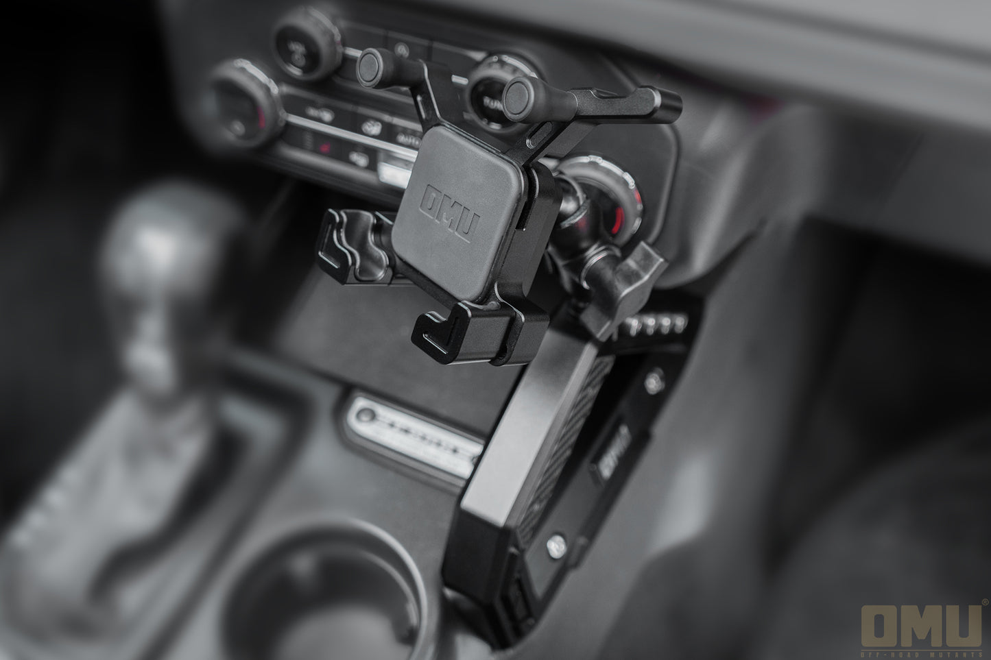 OMU Genesis Series Aluminum Center Console Grab Handle With Phone Holder For Ford Bronco