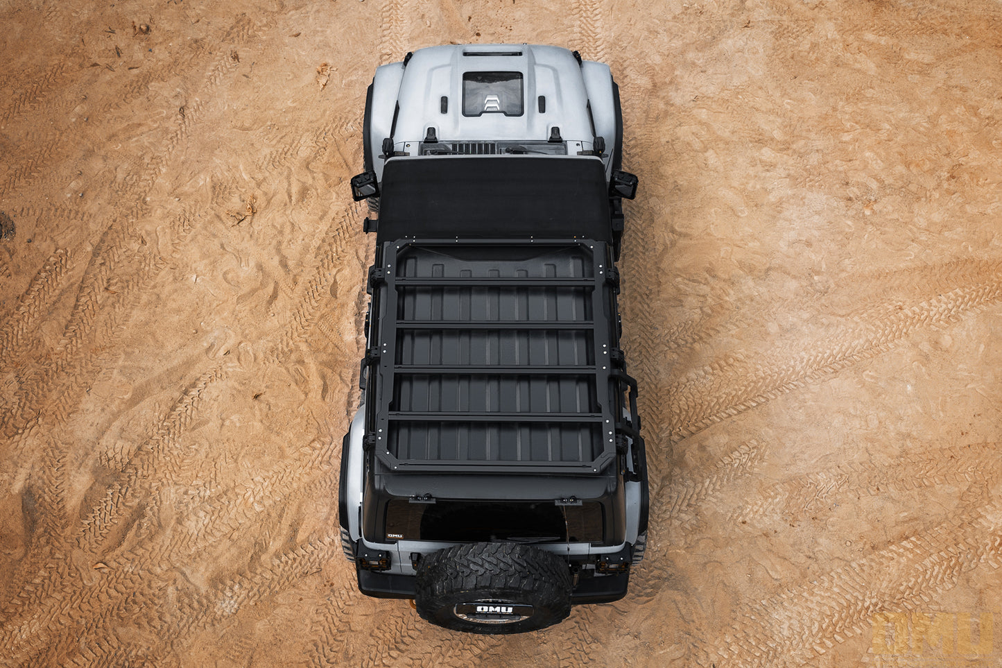 OMU Genesis Series Multifunctional Aluminum Roof Luggage Rack With Rear Window Side Ladder For Jeep Wrangler JL