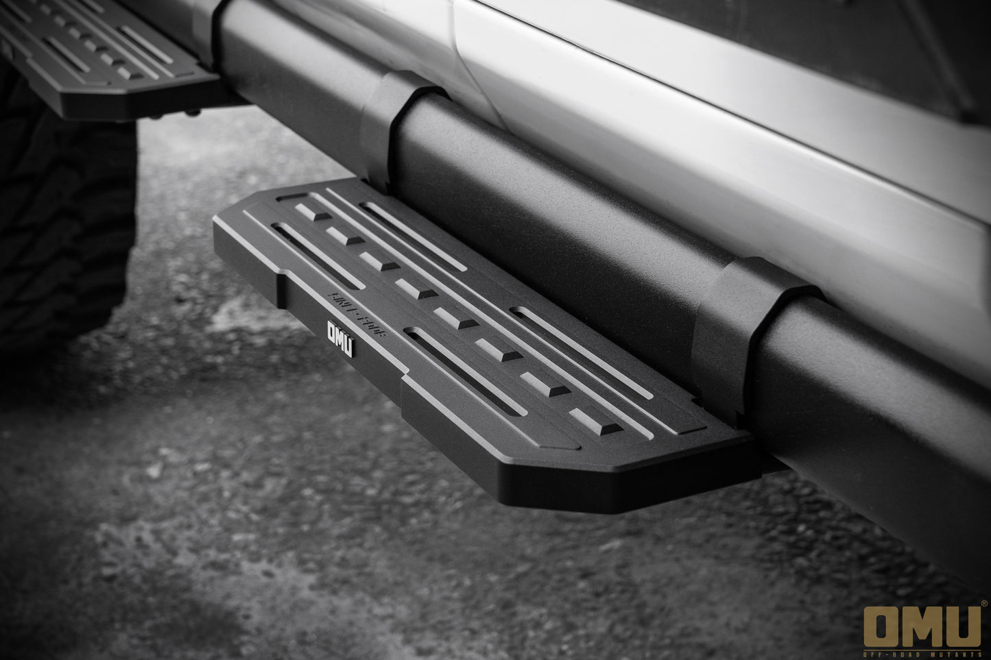 OMU Genesis Series  Running Board Side Step For Jeep Wrangler JL with Rubicon OEM side bar