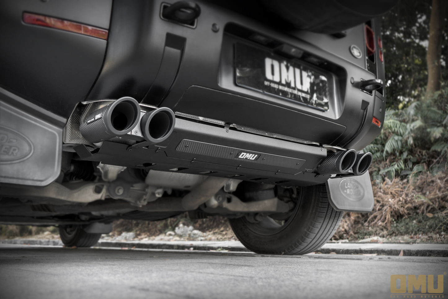 OMU Genesis Series Exhaust Tailpipe Trim Kit For New Land Rover Defender 110/130  (only 3.0L)
