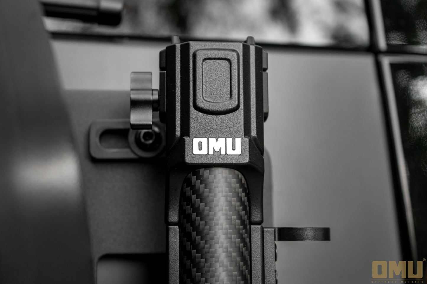 OMU Genesis Series Tailgate Flagpole Mount Kit For New Land Rover Defender 90/110/130